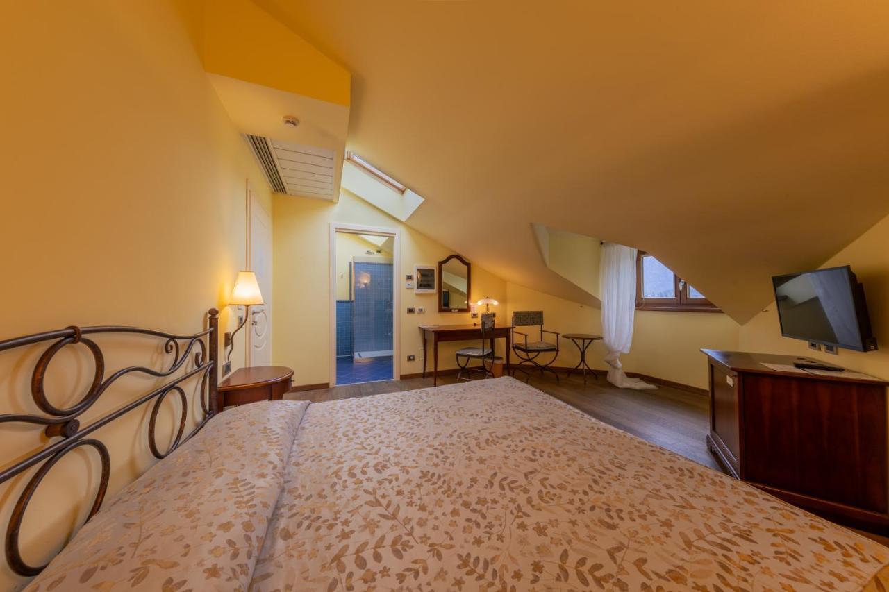 La Darsena Boutique Hotel & Restaurant Тремеццо Экстерьер фото