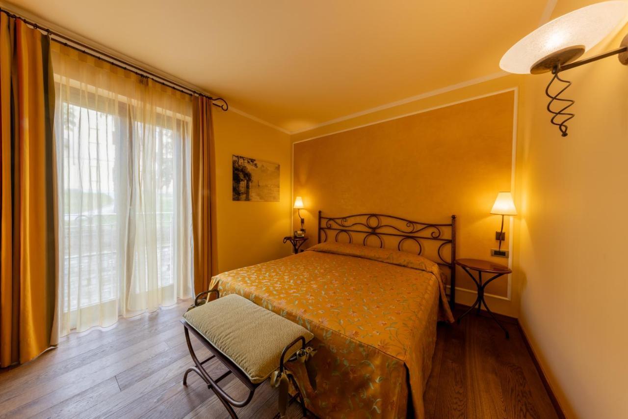 La Darsena Boutique Hotel & Restaurant Тремеццо Экстерьер фото